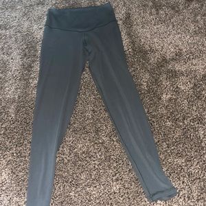 New aerie leggings, size medium, buttery soft